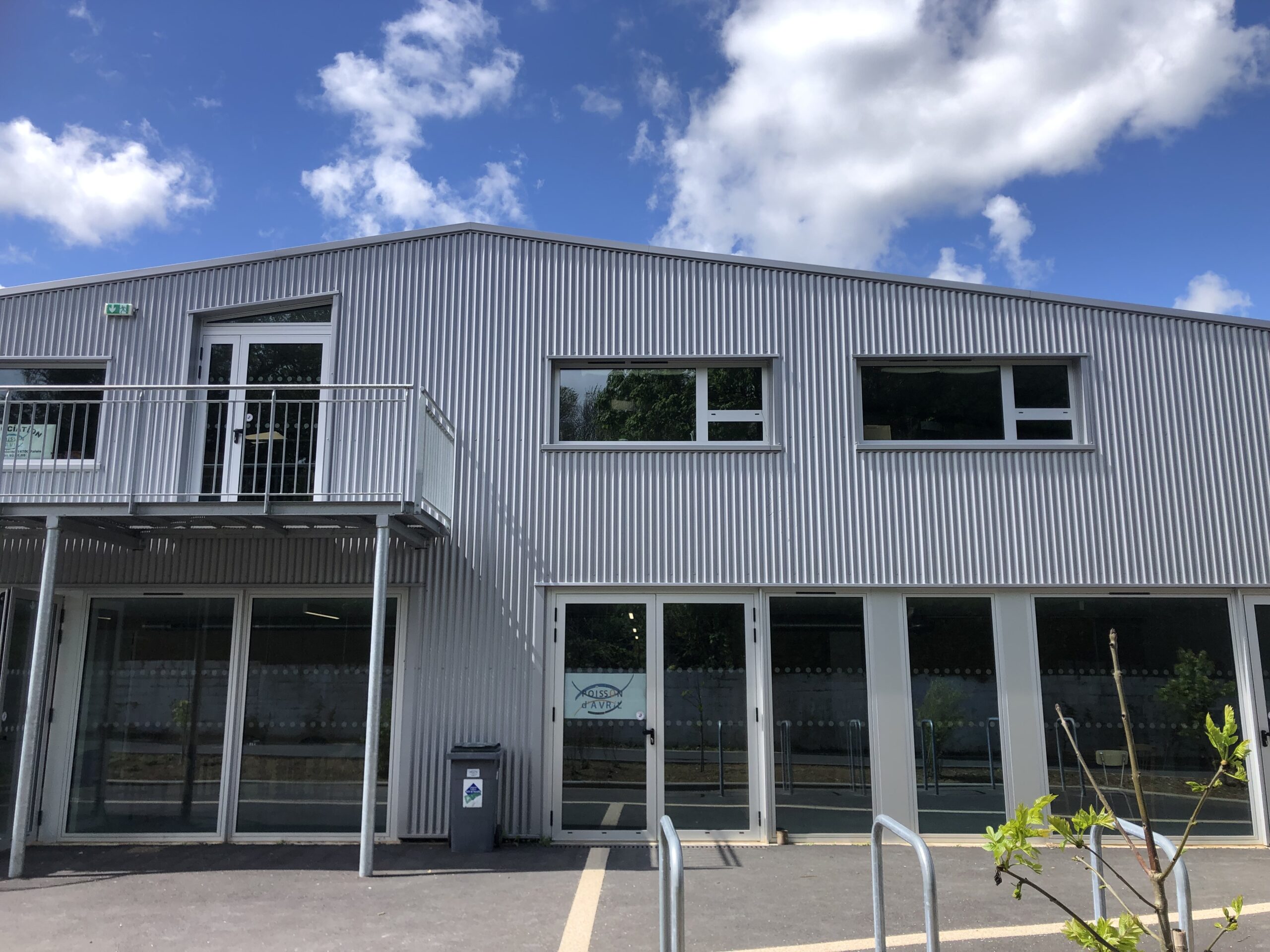 Lire la suite à propos de l’article Poisson d’Avril et le pôle ESS de Falaise : pourquoi et comment le réemploi change la donne